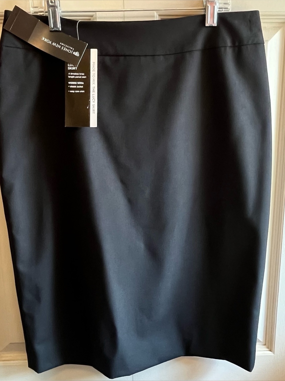 Jones New York Collection Black Stretch Pencil Skirt – NWT – Size 4